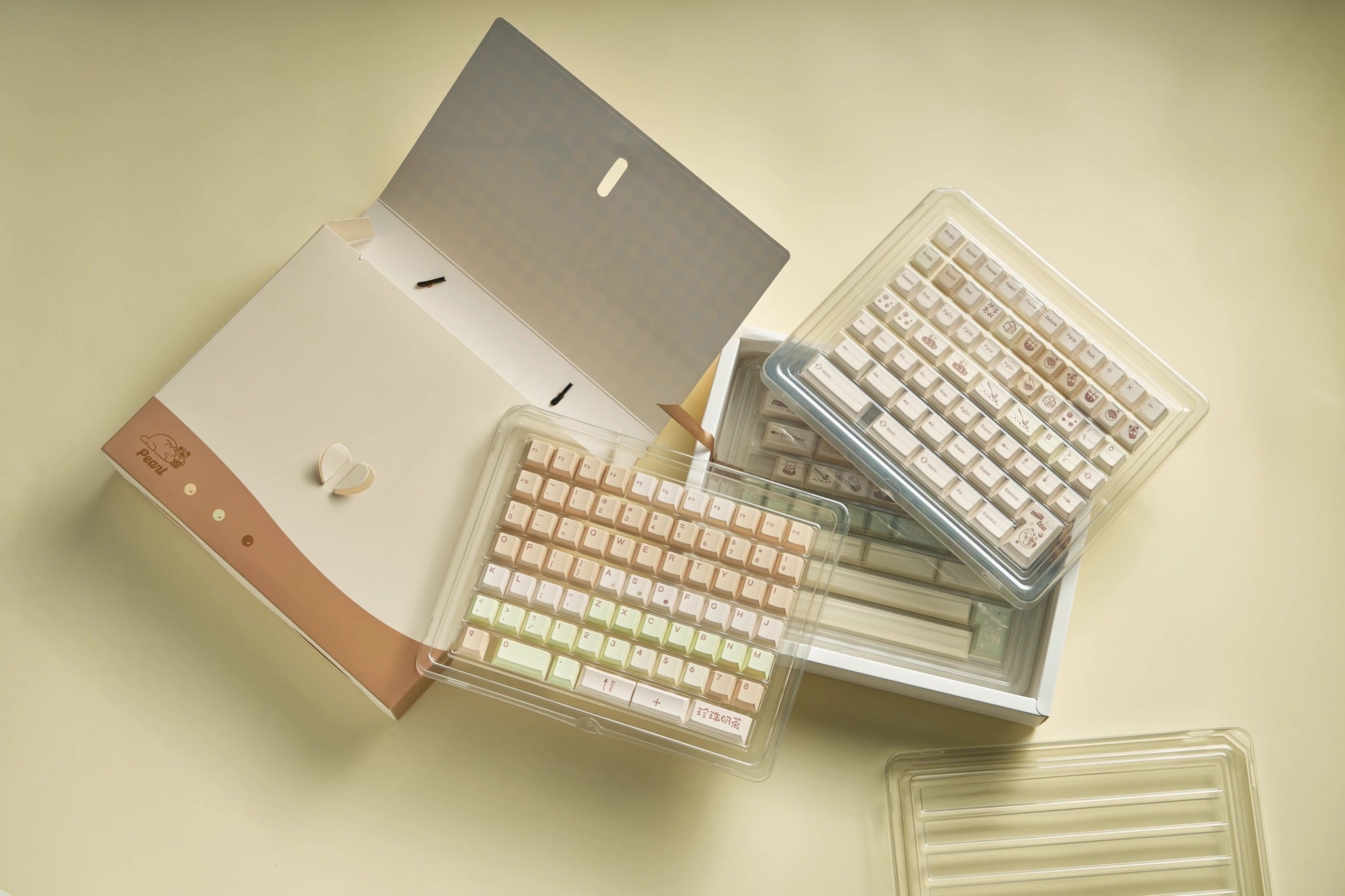 Qwertykeys Pearl Milk Tea Keycap Set