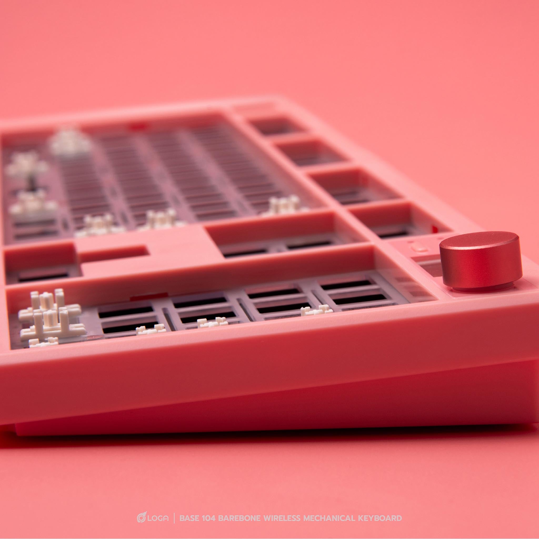 LOGA Base 104 Full Size Barebone