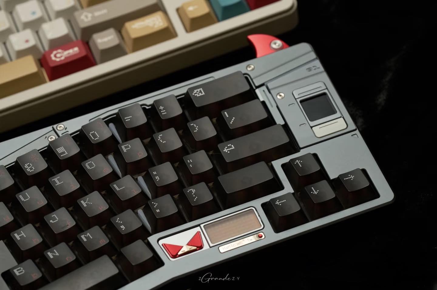 [Raffle] Owlab Hellcat Alice Mech-01
