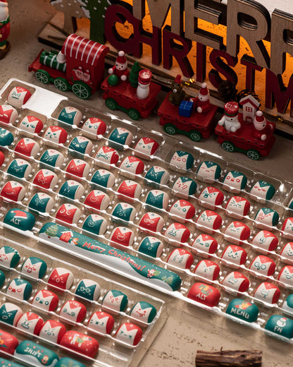 AKKO Christmas Fantasy Keycaps Set