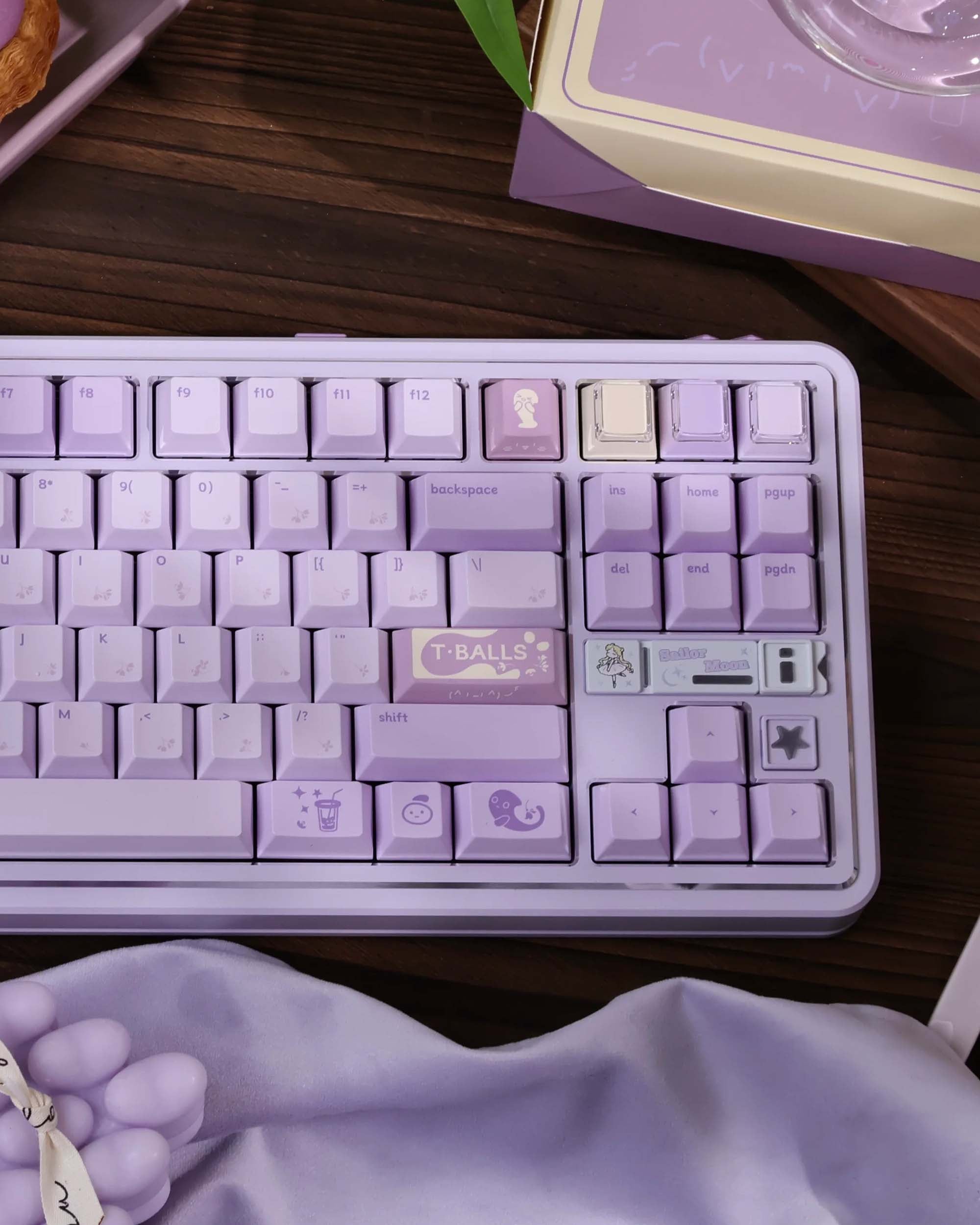 Qwertykeys Taro Balls Keycap Set