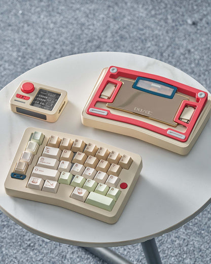Qwertykeys Pearl Milk Tea Keycap Set