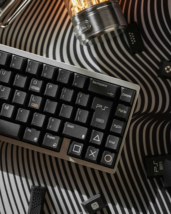 80Retros PS1994 Black&Silver Keycap